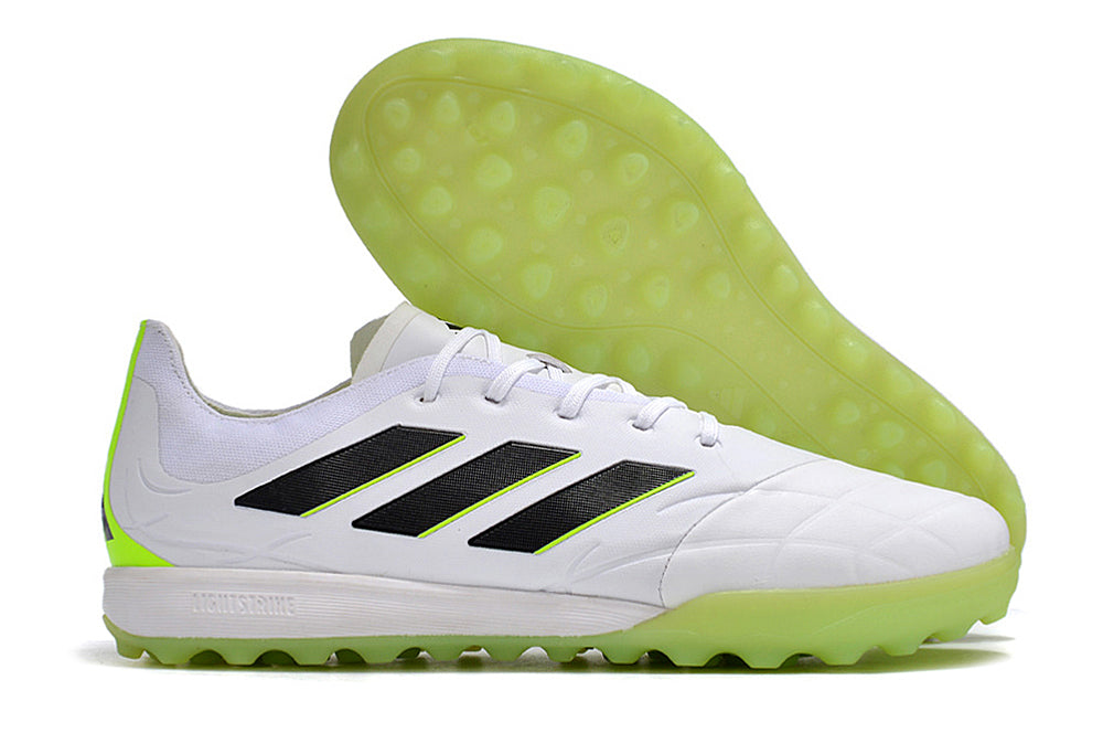Chuteira Society Copa Pure 3–Elegante