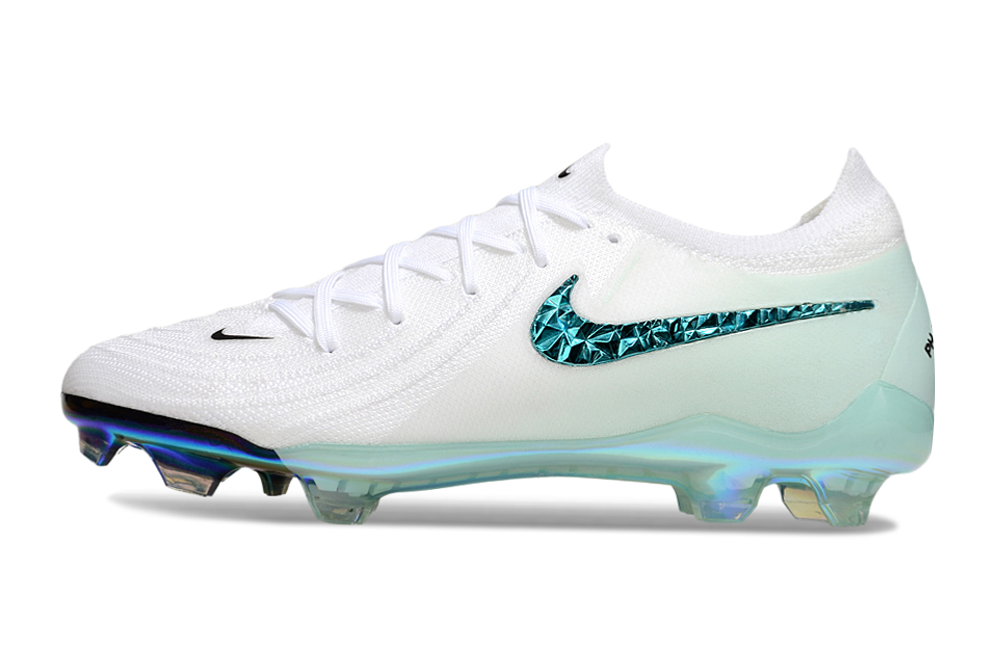 Chuteira NIKE PHANTOM GX2 FG