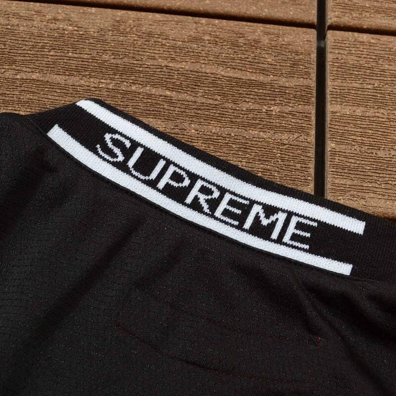 Camiseta Supreme Crest Soccer Jersey Black