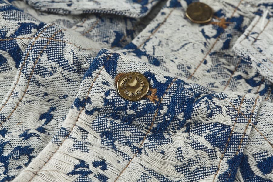 Pronta Entrega - Jaqueta Louis Vuitton Distressed Floral Denim