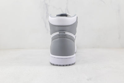 Jordan 1 Retro High OG Stealth