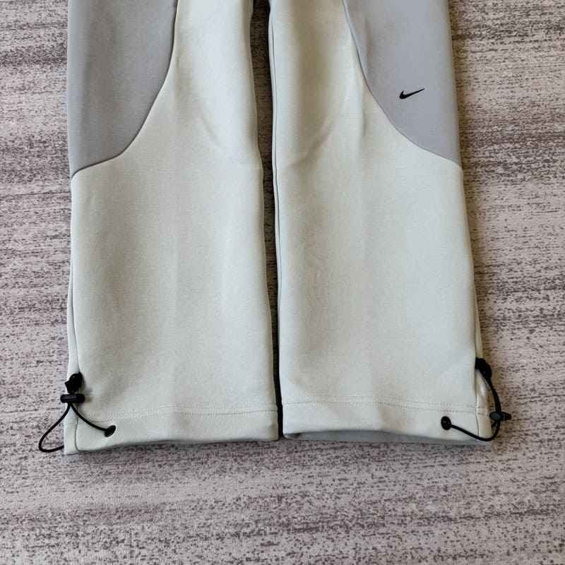 Calça Nike Tech Fleece Pro Cinza