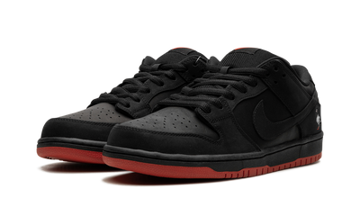 Nike SB Dunk Low Black Pigeon