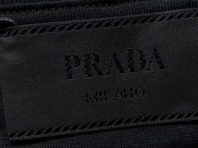 Camiseta Prada Pocket Logo