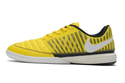 Chuteira Lunar Gato II Futsal–Elegante
