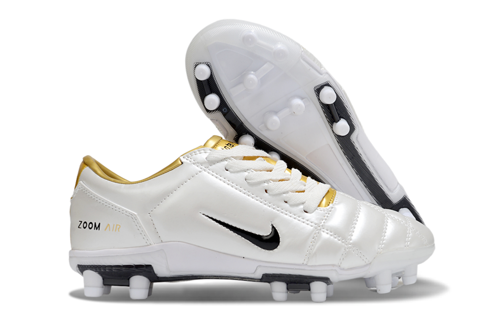 Chuteira Nike Total 90 FG