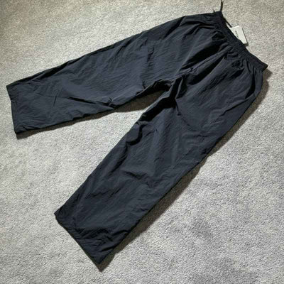 Calça Balenciaga Soccer Paris