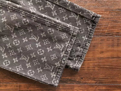 Calça Louis Vuitton Distressed Baggy Monogram Jeans