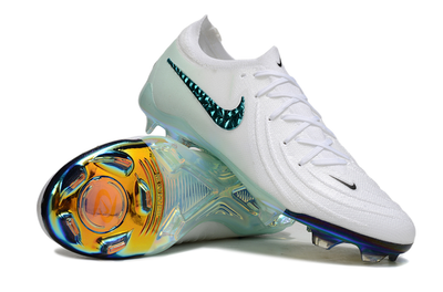 Chuteira NIKE PHANTOM GX2 FG