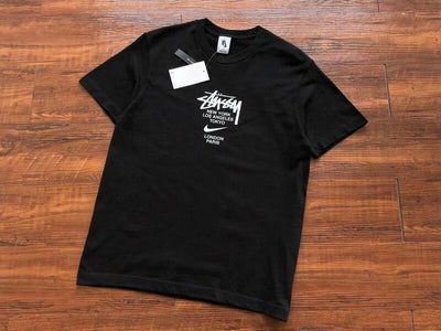 Camiseta Nike x Stussy