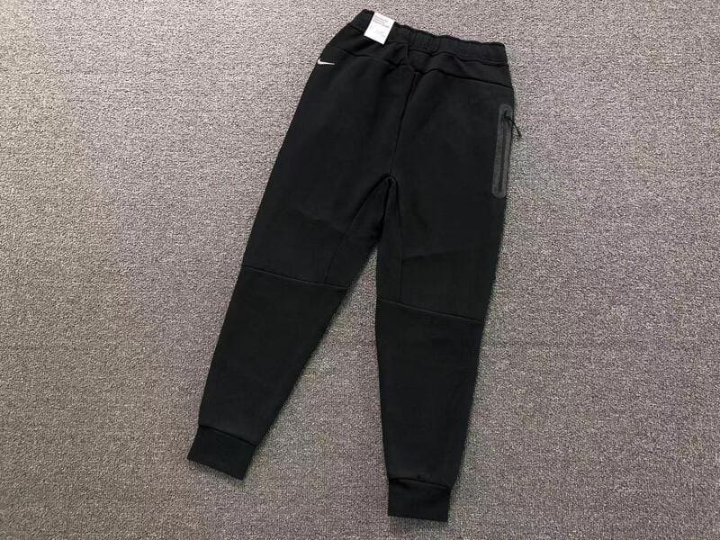 Conjunto Nike tech Fleece Kobe Bryant Preto