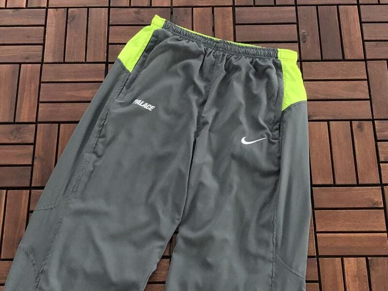 Conjunto Palace x Nike Track Total P90 Grey