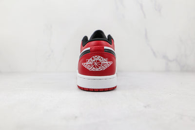 Jordan 1 Low Bred Toe