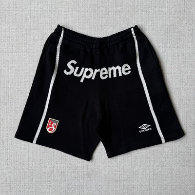 Conjunto Supreme x Umbro Zip Up Black