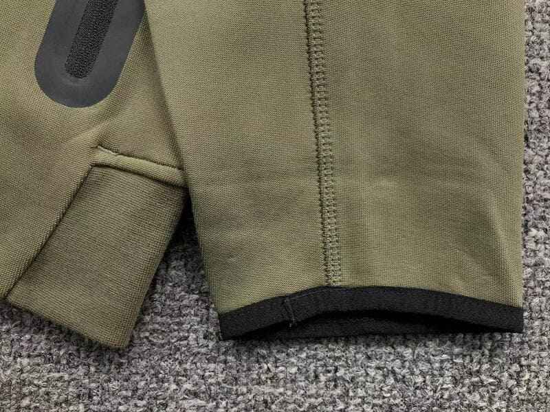 Pronta Entrega - Jaqueta Nike Tech Fleece Verde 2023