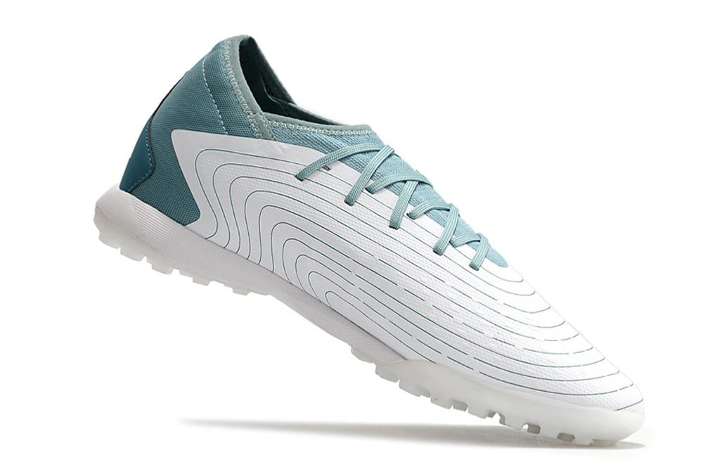 Chuteira Predator Accuracy 3 Society–Elegante