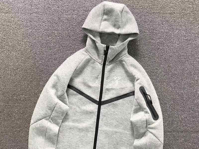 Conjunto Nike tech Fleece Kobe Bryant Cinza
