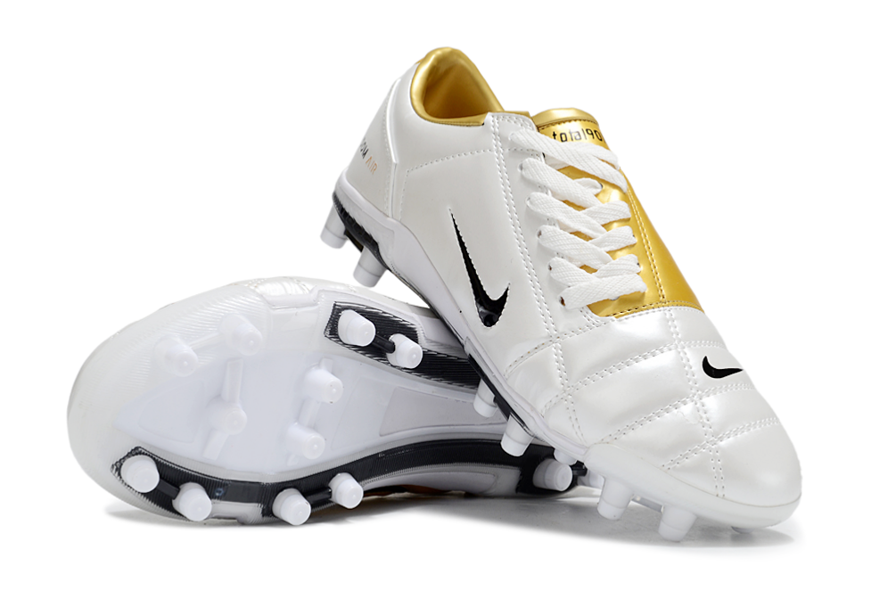 Chuteira Nike Total 90 FG