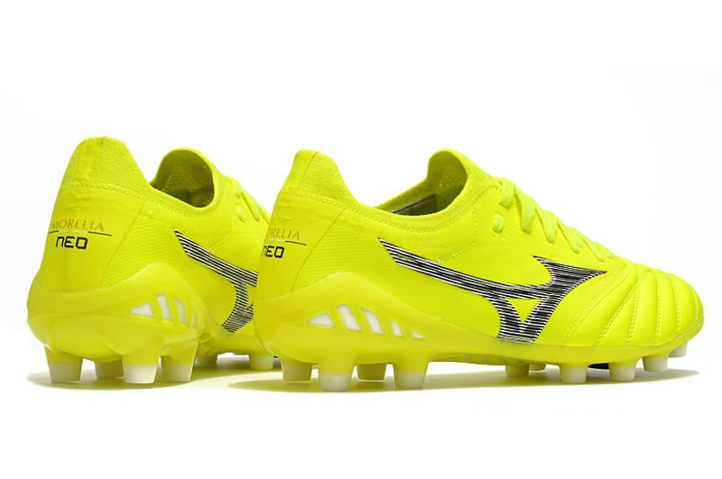 Chuteira MORELIA NEO III Campo–Confortável